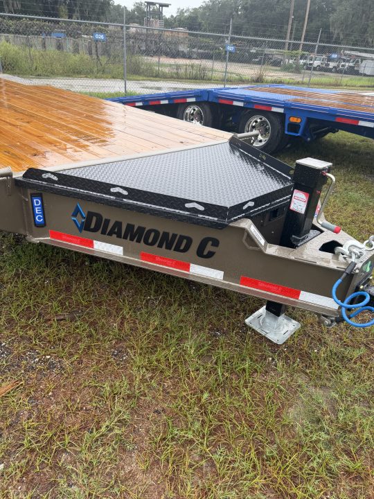 New 2027 Diamond C DEC208 Flatbed Trailer; Engineered Beam Deck Over Trailer; 24’x102”; ABS Brakes;