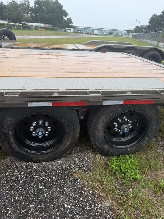 New 2027 Diamond C DEC208 Flatbed Trailer; Engineered Beam Deck Over Trailer; 24’x102”; ABS Brakes;
