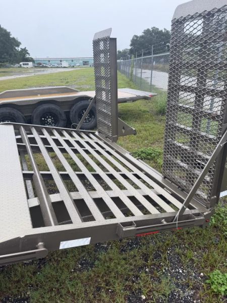 New 2027 Diamond C DEC208 Flatbed Trailer; Engineered Beam Deck Over Trailer; 24’x102”; ABS Brakes;