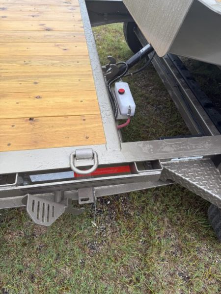 New 2027 Diamond C HDT307 Equipment Trailer; 24’X82”; HYD Dampened Tilt (Gravity); Pacesetter Edition