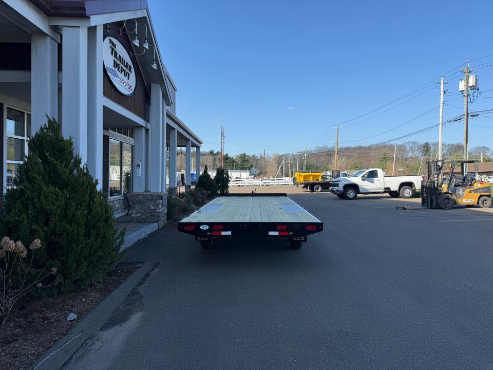 New CAM Superline 8'6" x 20' General Duty Deckover 11K