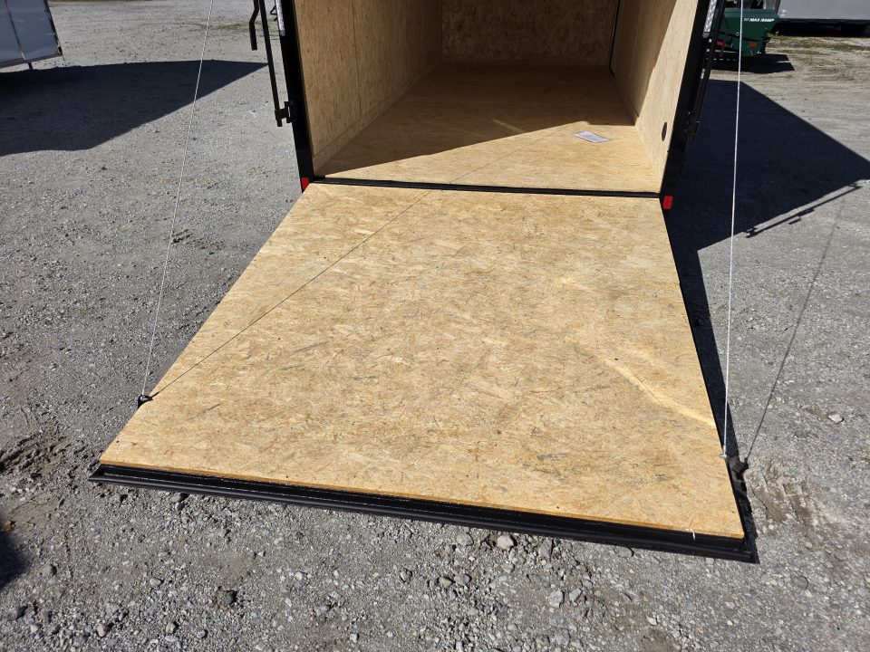 New 2027 Formula Trailers 7x16 7' INSIDE 080 SCREWLESS BLACKOUT ALUM WHEELS SXS UTV GOLFCART Cargo / Enclosed Trailer