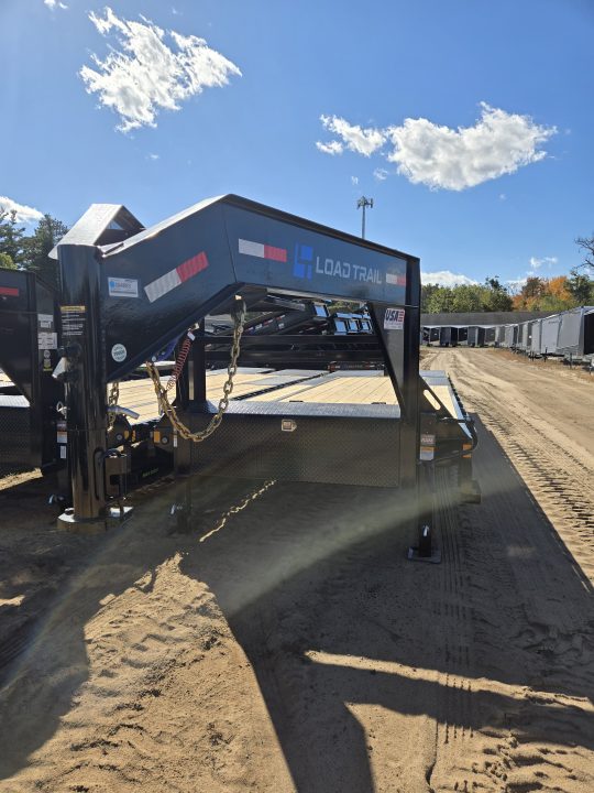 New 2027 Load Trail 102X28 GOOSENECK W/MAX RAMPS 16K Gooseneck Bodies