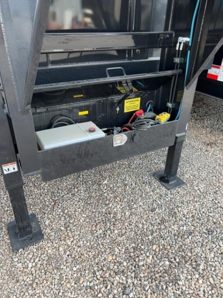 New 2027 Big Tex Trailers 7.5X20 TANDEM DUAL GOOSENECK DUMP TRAILER 25K W/RAMPS