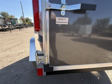 New 2027 Cross Trailers 4-6-1V Enclosed Barn Door 2K GVWR