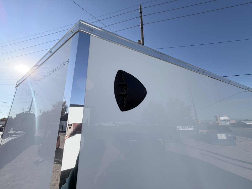 New 2027 Cross Trailers 7-16-1.5V Enclosed 7K GVWR