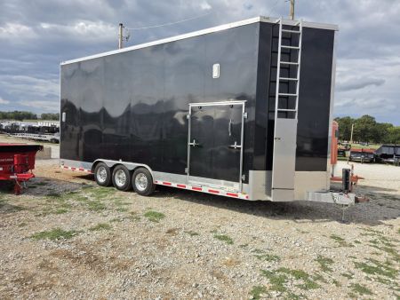 Used 2016 FOREST RIVER 8.5X31 TRIPLE AXLE ALUMINUM STACKER TRAILER W/3-8K AXLES 17.5  WHEELS POWER JACK VNOSE SIDE RAMP DOOR & DRIVER ESCAPE DOOR OVER FENDER