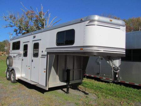 Used 2018 Kingston Trailers Belvedere Classic 2 Horse Gooseneck w/ DR Horse Trailer