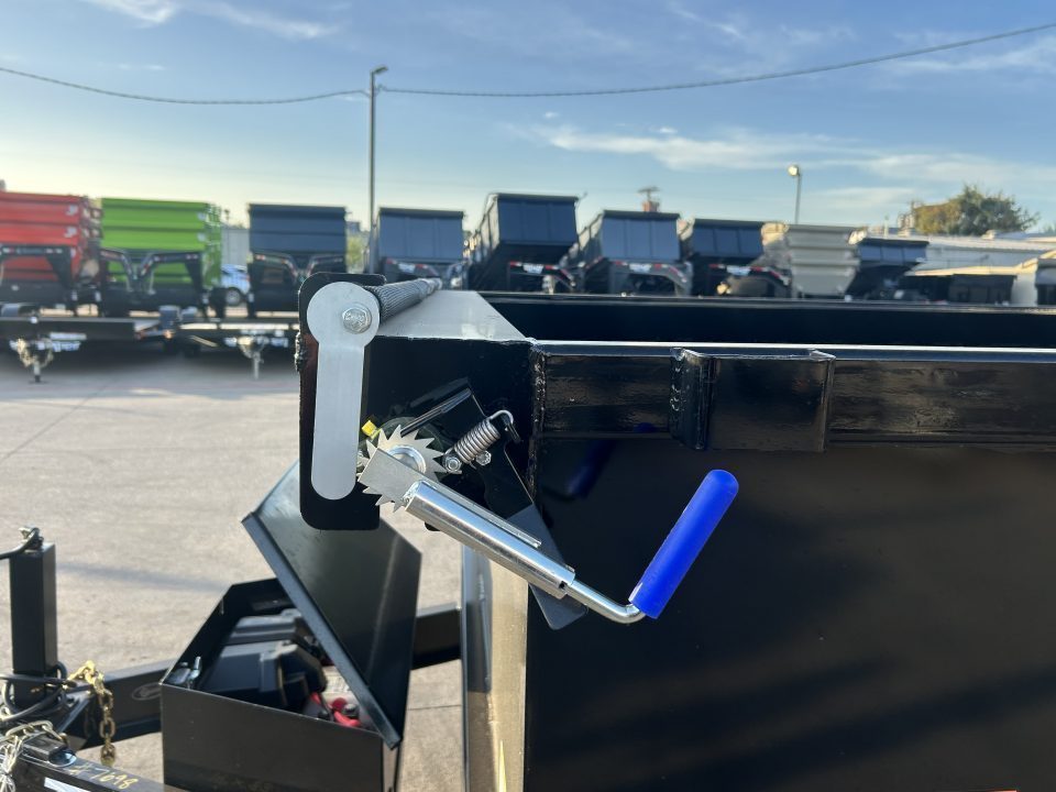 New 2027 Top Hat Trailers DE14 14'x83"x2' Dump Trailer