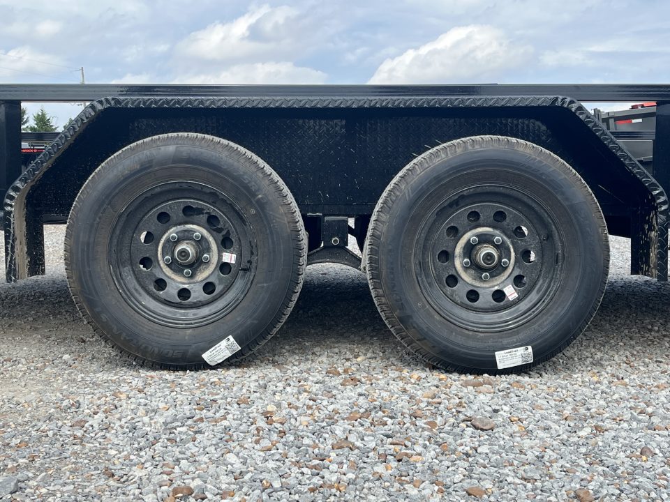 New 2027 Load Trail Utility Trailer | 83" x 16' 7K GVWR