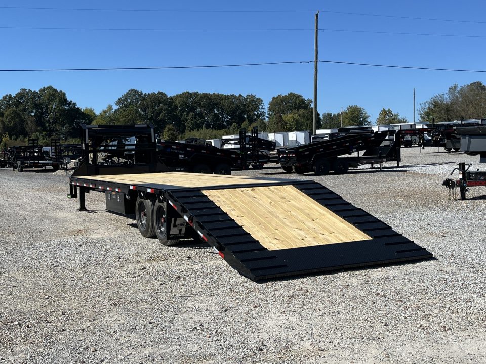 New 2027 Load Trail 102"X30' 16K Hydraulic Dovetail Gooseneck Trailer