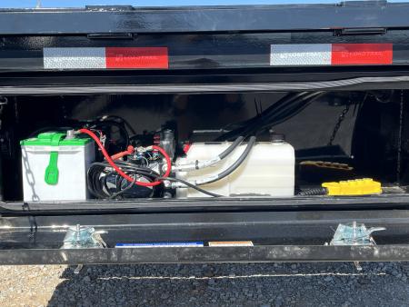 New 2027 Load Trail 102"X30' 16K Hydraulic Dovetail Gooseneck Trailer