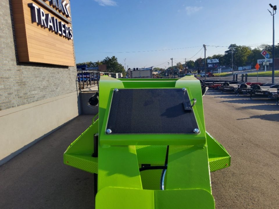 New 2027 Diamond C Trailers FMAX210HDT 2-PA Flatbed Trailer