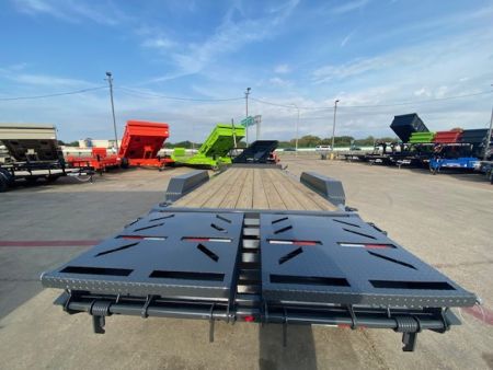 New 2027 Iron Bull 83”x22’ EWB Equipment Trailer