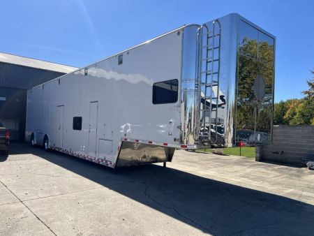 Used 2002 Used 53' Competition Lift Gate Trailer