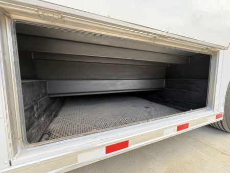 Used 2002 Used 53' Competition Lift Gate Trailer