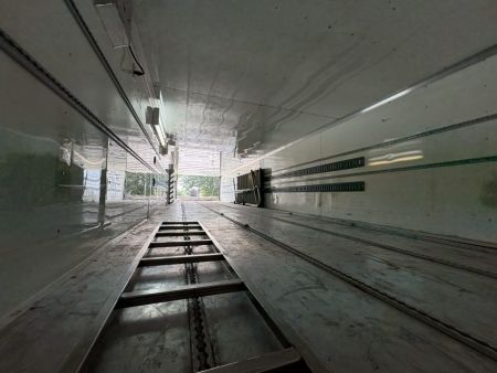 Used 2002 Used 53' Competition Lift Gate Trailer