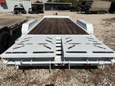 New 2027 Norstar EWB 83"x20' Equipment Trailer