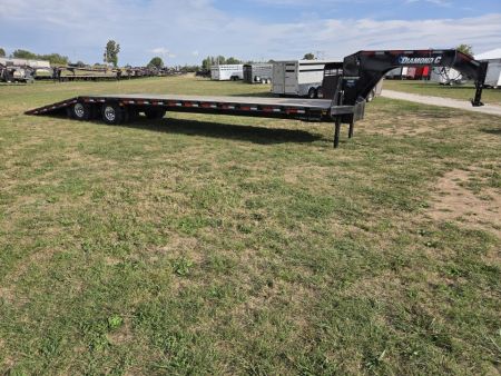 Used 2026 Diamond C 102X40 FMAX212 PACESETTER GOOSENECK HYDROTAIL W/ALUMINUM OUTERS 60" SPREAD & WINCH IN NECK