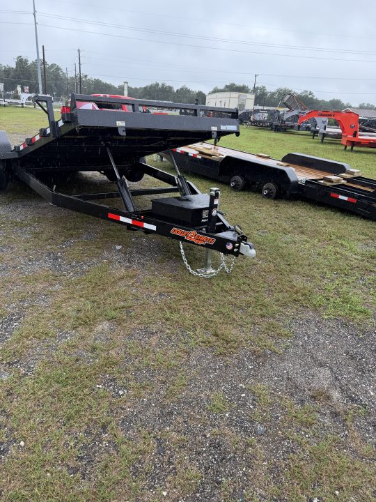 New 2027 Down 2 Earth DTE8220WCHT5.2B Car Hauler; Wood Deck; Power Tilt