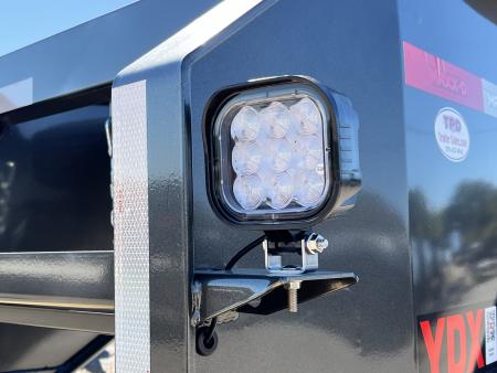 New 2027 MAXXD 102"X32' 30K Hydraulic Dovetail Gooseneck Trailer