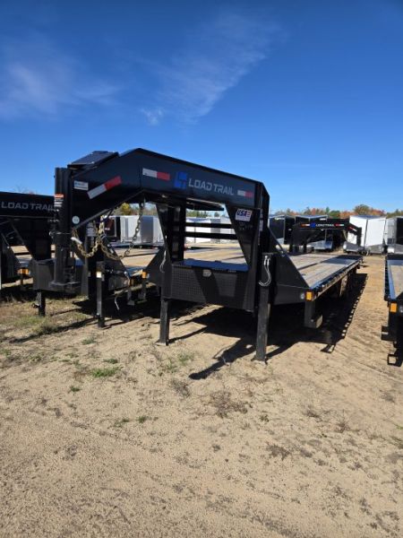 New 2027 Load Trail 102x32 gooseneck 26k hydraulic dove and power jacks Gooseneck Bodies