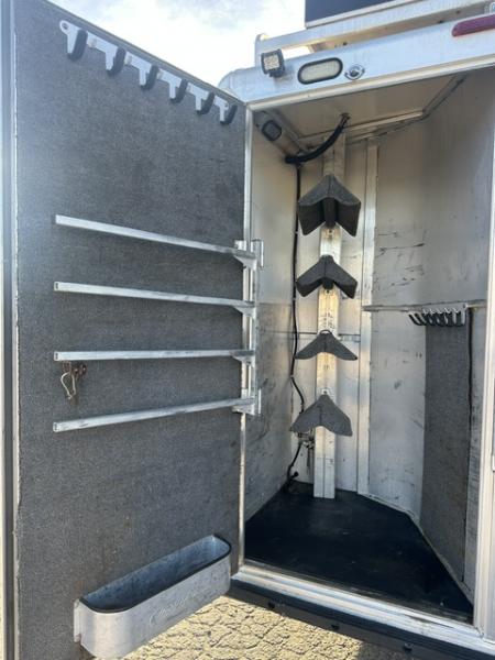 Used 2007 Cimarron 9x14 LQ 4 Horse