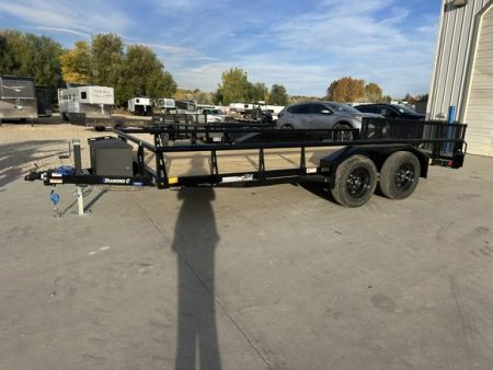 New 2027 Diamond C 16' Flatbed GTU