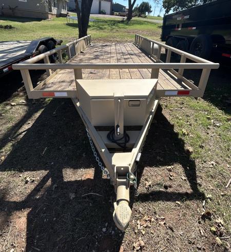 New 2026 Family Trailer 83 x20' Tandem Axles Utility Trailer - Symmetry Trailer