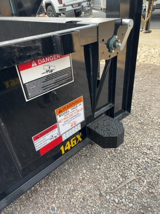 New 2027 Big Tex Trailers 7X14 HEAVY DUTY TANDEM AXLE GOOSENECK DUMP TRAILER 15.9K W/SLIDE IN RAMPS