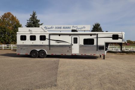 Used 2016 Bison Trailers 3 Horse LQ Trailer