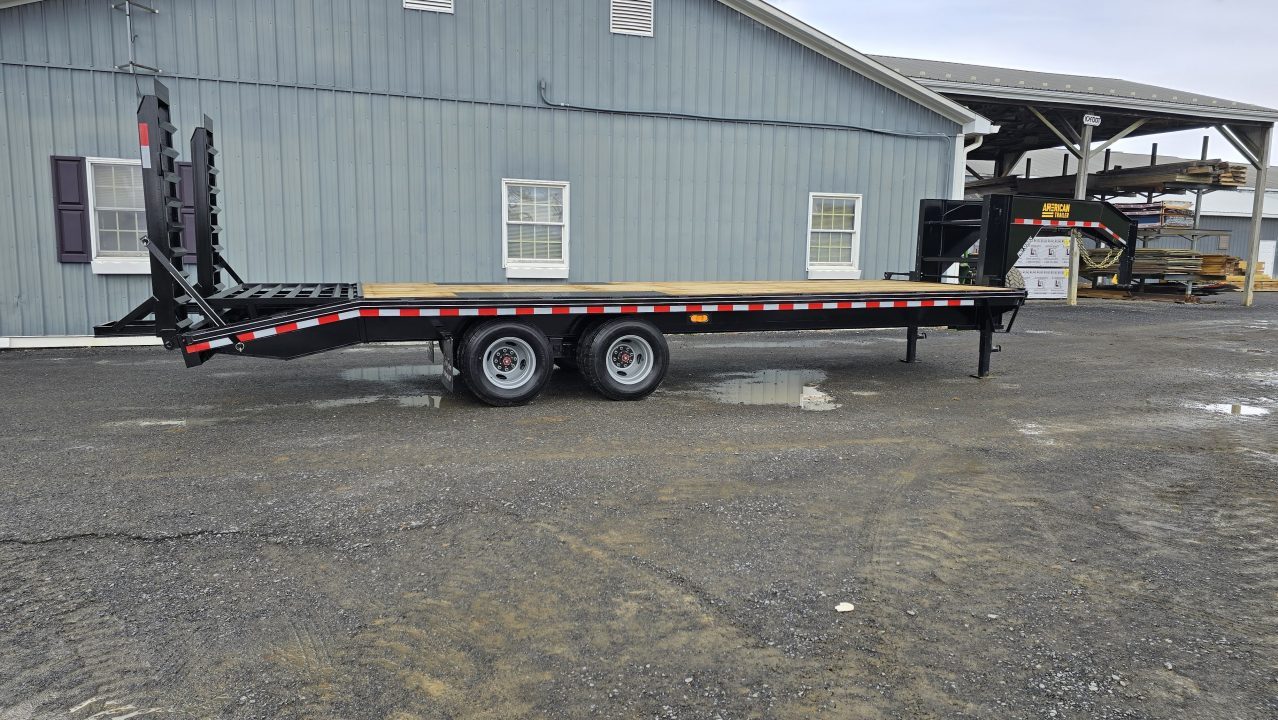 New Quality Trailers Pro-H Flatbed Trailer 25,000 GVWR / 25' / Pop-Up Dove Tail