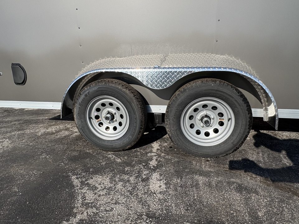 2027 Covered Wagon photo 2