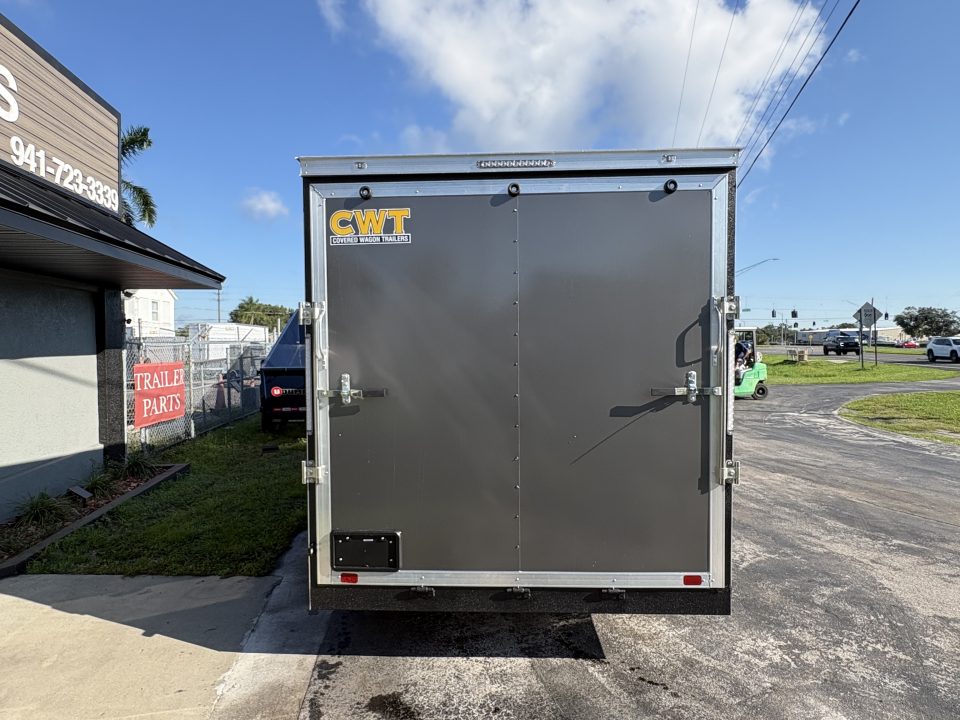 2027 Covered Wagon photo 3