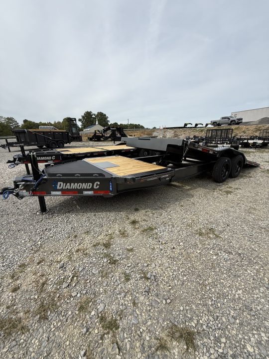 New 2027 Diamond C HXD 208 22’ Tilt Trailer, HYD JACK, 102” WIDE, DRIVE OVER FENDERS, ABS BRAKES, WINCH PLATE/BED ROLLER