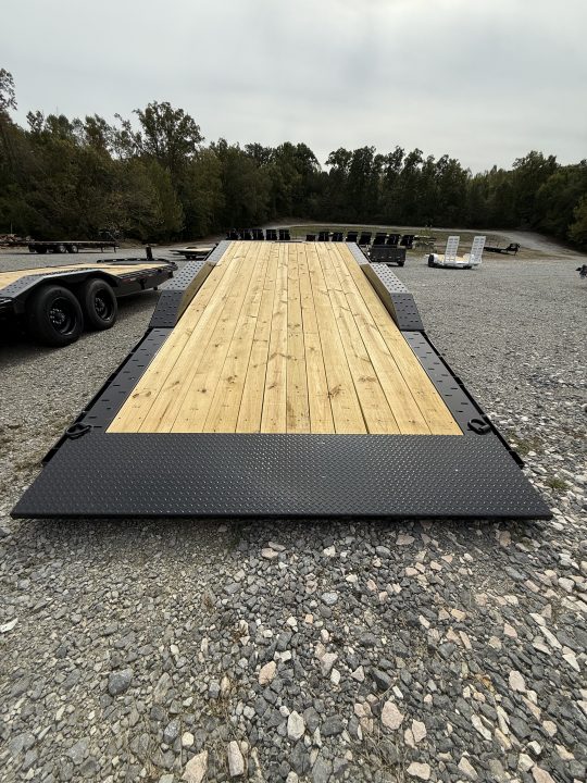 New 2027 Diamond C HXD 210 24’ Tilt Trailer, 23K GVWR, HYD JACK, ABS BRAKES, WINCH PLATE/BED ROLLER