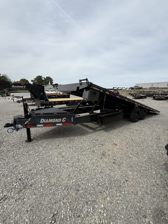 New 2027 Diamond C DET 210 24’ Tilt Trailer, 23K GVWR, 12K POP UP WINCH, ABS BRAKES, HYD JACK