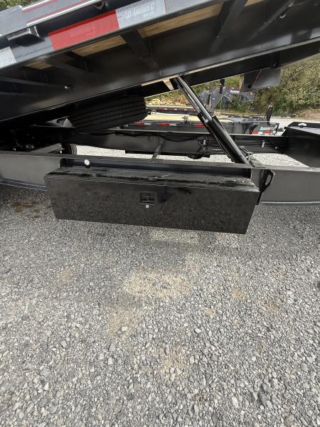 New 2027 Diamond C DET 210 24’ Tilt Trailer, 23K GVWR, 12K POP UP WINCH, ABS BRAKES, HYD JACK