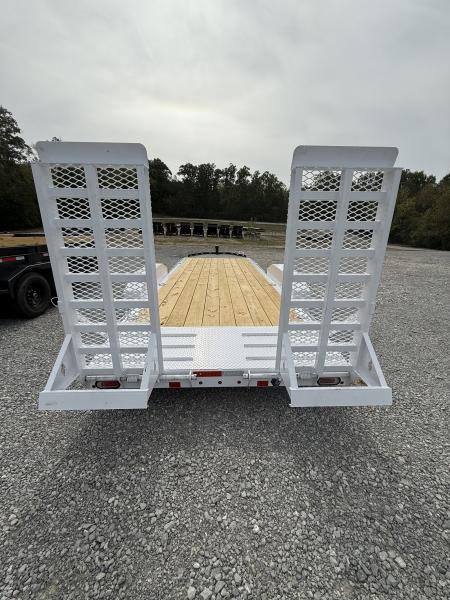 New 2027 Diamond C LPX 207 20’ Equipment Trailer, HEAVY DUTY KNEE RAMPS, 2 SPD JACK, 15.5K GVWR