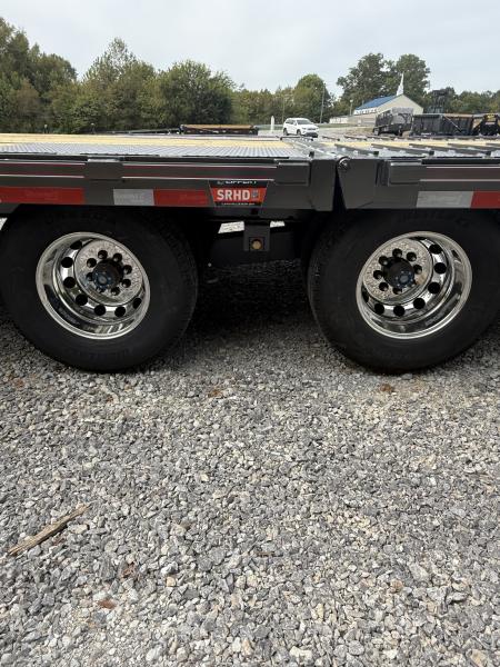 New 2027 Diamond C FMAX 210 32’ Flatbed Trailer, HYDRAULIC DOVETAIL AND JACKS, ALUMINUM OUTER WHEELS, 14PLY TIRES, ABS BRAKES