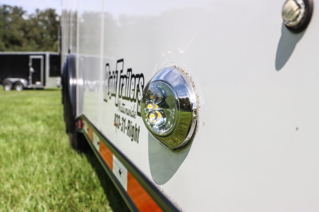 Used 2025 8.5X32 United Trailers RACE TRAILER