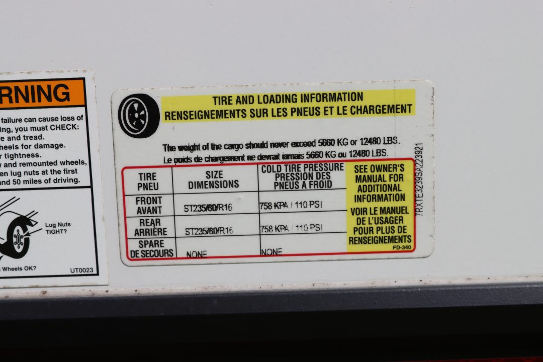 Used 2025 8.5X32 United Trailers RACE TRAILER