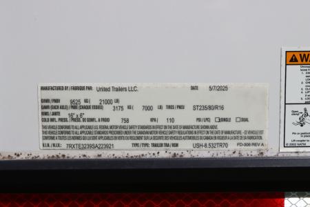 Used 2025 8.5X32 United Trailers RACE TRAILER