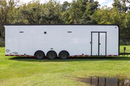 Used 2025 8.5X32 United Trailers RACE TRAILER