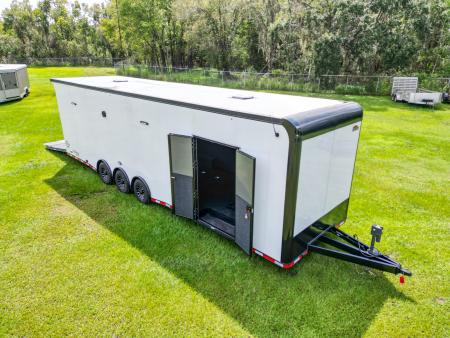 Used 2025 8.5X32 United Trailers RACE TRAILER