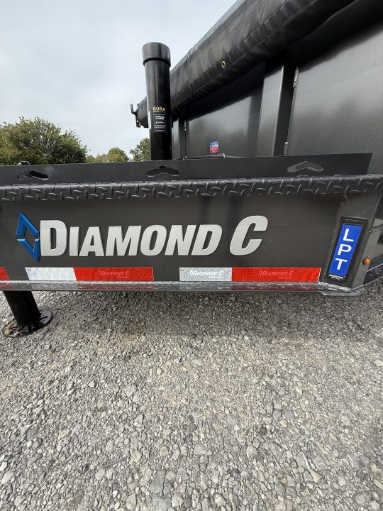 New 2027 Diamond C LPT 207 14’ Dump Trailer, PACESETTER EDITION, HYD JACK, HEAVY FENDERS, RAMPS, 15.5K GVWR