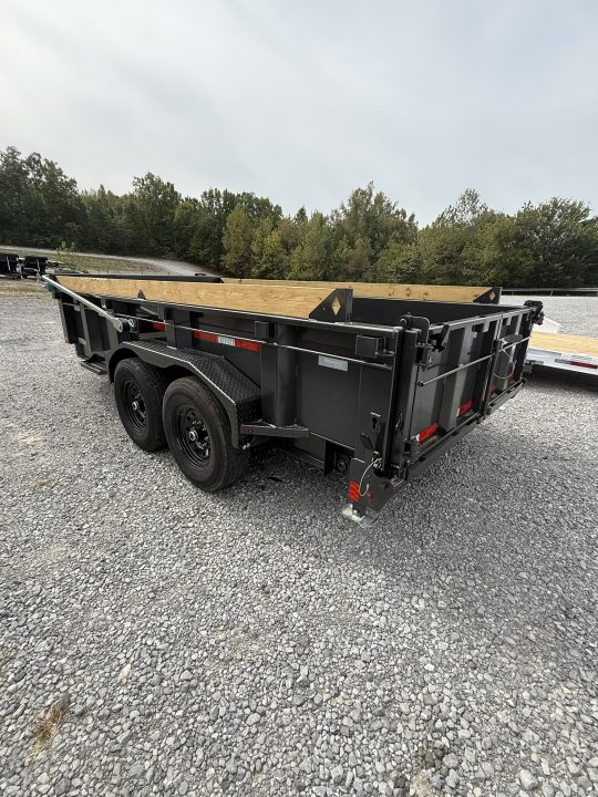 New 2027 Diamond C LPT 207 14’ Dump Trailer, PACESETTER EDITION, HYD JACK, HEAVY FENDERS, RAMPS, 15.5K GVWR