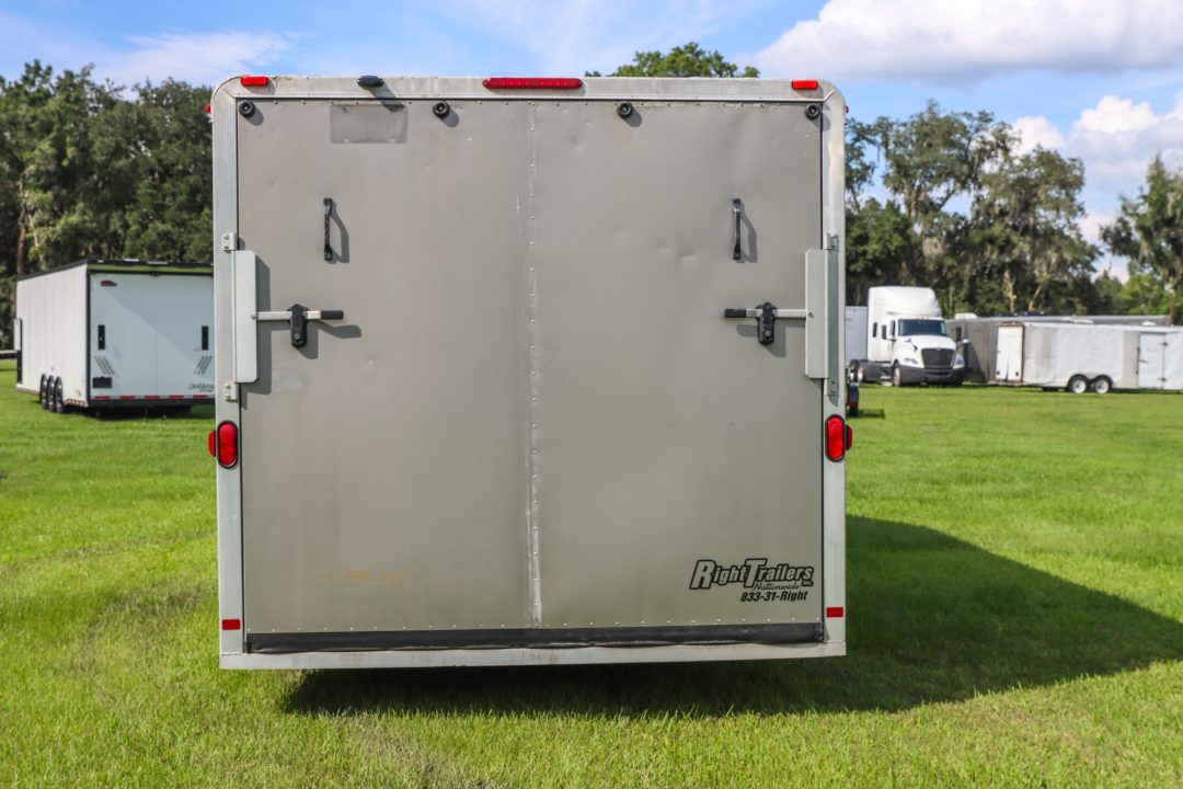 Used 2005 8.5X20 Featherlite SNOWBOBILE TRAILER