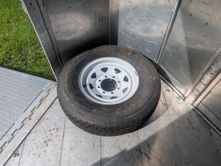 Used 2005 8.5X20 Featherlite SNOWBOBILE TRAILER