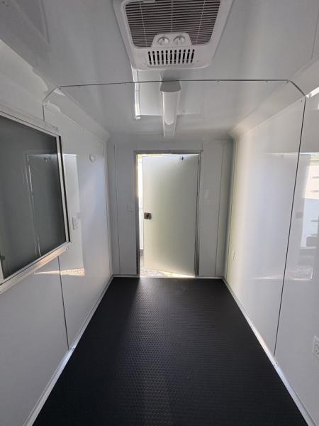New 2027 Quality Cargo 6x12 concession Concession